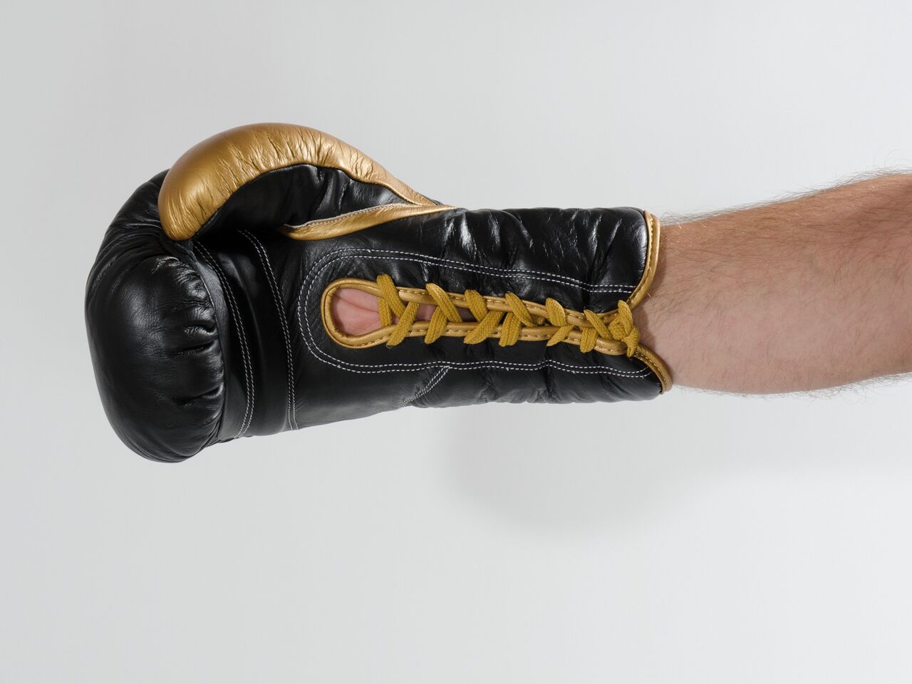 Boxhandschuhe Leder mit Schnürung